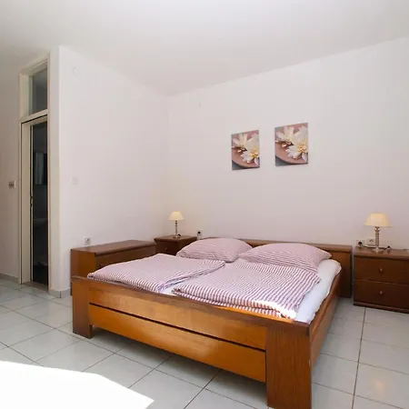 Fuer 2 Personen Ca 24 Qm In Pjescana Uvala, Istrien Istrische Riviera Apartamento *