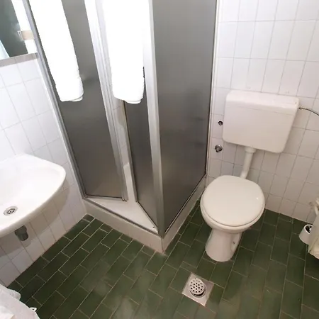 Apartman Fuer 2 Personen Ca 24 Qm In Pjescana Uvala, Istrien Istrische Riviera Pjescana Uvala