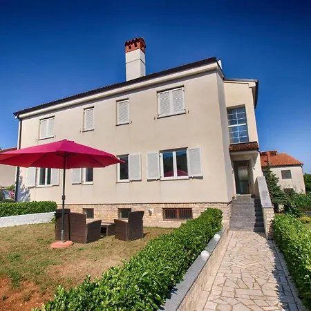 Fuer 2 Personen Ca 24 Qm In Pjescana Uvala, Istrien Istrische Riviera * Pjescana Uvala
